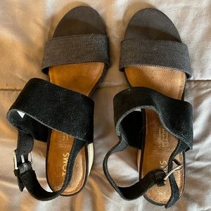 Toms heel sandals
